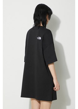 The North Face sukienka W S/S Essential Oversize Tee Dress kolor czarny mini oversize NF0A87NFJK31 ze sklepu PRM w kategorii Sukienki - zdjęcie 168814477