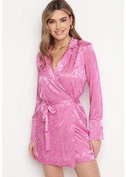 Różowa Krótka Sukienka Kopertowa z Materiałowym Paskiem Urvila ze sklepu Born2be Odzież w kategorii Sukienki - zdjęcie 168815849