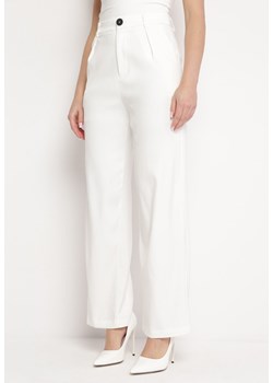 Białe Spodnie w Garniturowym Stylu z Wysokim Stanem Glorda ze sklepu Born2be Odzież w kategorii Spodnie damskie - zdjęcie 168815898