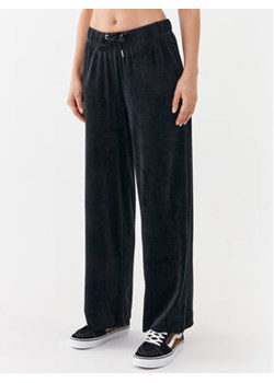 ONLY Spodnie dresowe 15302628 Czarny Straight Fit ze sklepu MODIVO w kategorii Spodnie damskie - zdjęcie 168828875