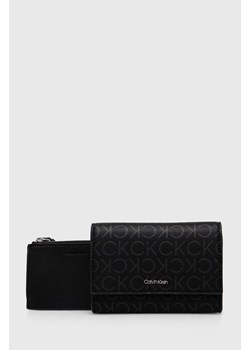Calvin Klein portfel damski kolor czarny ze sklepu ANSWEAR.com w kategorii Portfele damskie - zdjęcie 168841316