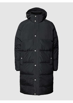 Płaszcz pikowany z kapturem model ‘ODORU’ ze sklepu Peek&Cloppenburg  w kategorii Płaszcze męskie - zdjęcie 168842735