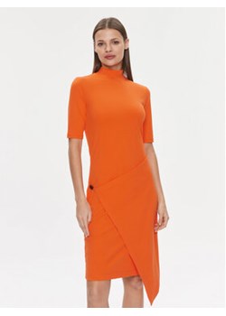 Calvin Klein Sukienka codzienna Stretch Jersey Asymmetric Dress K20K206498 Pomarańczowy Slim Fit ze sklepu MODIVO w kategorii Sukienki - zdjęcie 168927785