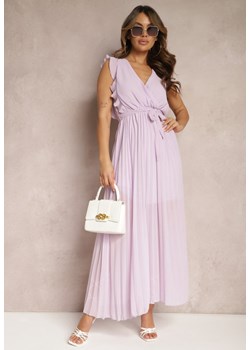 Jasnofioletowa Wiskozowa Sukienka Maxi z Plisowaniem o Rozkloszowanym Kroju i Kopertowym Dekolcie Fliceris ze sklepu Renee odzież w kategorii Sukienki - zdjęcie 168935818