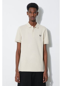 Fred Perry polo bawełniane Plain Shirt kolor beżowy z aplikacją M6000.T04 ze sklepu PRM w kategorii T-shirty męskie - zdjęcie 168957225