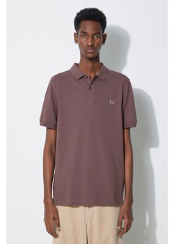 Fred Perry polo bawełniane Plain Shirt kolor brązowy z aplikacją M6000.U85 ze sklepu PRM w kategorii T-shirty męskie - zdjęcie 168957229