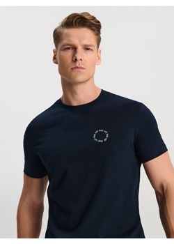 Sinsay - Koszulka z nadrukiem - granatowy ze sklepu Sinsay w kategorii T-shirty męskie - zdjęcie 168958346