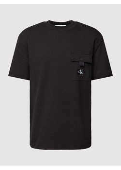 T-shirt z kieszenią na piersi i naszywką z logo ze sklepu Peek&Cloppenburg  w kategorii T-shirty męskie - zdjęcie 168992596