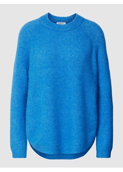 Sweter z dzianiny w jednolitym kolorze model ‘Lessine’ ze sklepu Peek&Cloppenburg  w kategorii Swetry damskie - zdjęcie 168994375