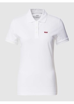 Koszulka polo o kroju regular fit z naszywką z logo ze sklepu Peek&Cloppenburg  w kategorii Bluzki damskie - zdjęcie 168995155