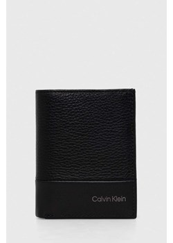 Calvin Klein portfel skórzany męski kolor czarny ze sklepu ANSWEAR.com w kategorii Portfele męskie - zdjęcie 169004488