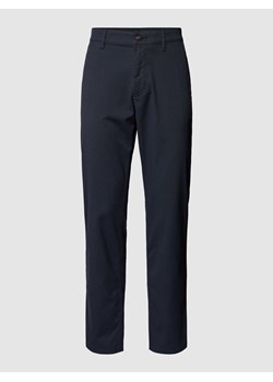 Chinosy o kroju tapered fit z lamowanymi kieszeniami ze sklepu Peek&Cloppenburg  w kategorii Spodnie męskie - zdjęcie 169005207