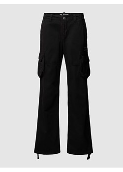 Spodnie cargo o rozkloszowanym kroju z naszywką z logo model ‘JET’ ze sklepu Peek&Cloppenburg  w kategorii Spodnie męskie - zdjęcie 169005817