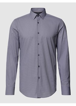Koszula biznesowa o kroju slim fit z kołnierzykiem typu kent model ‘HANK’ ze sklepu Peek&Cloppenburg  w kategorii Koszule męskie - zdjęcie 169022099