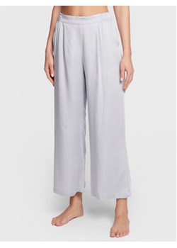 Etam Spodnie piżamowe Priya 6535085 Niebieski Relaxed Fit ze sklepu MODIVO w kategorii Piżamy damskie - zdjęcie 169051568