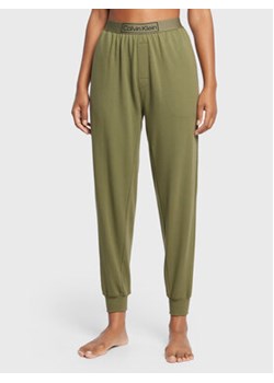 Calvin Klein Underwear Spodnie dresowe 000QS6802E Zielony Regular Fit ze sklepu MODIVO w kategorii Spodnie damskie - zdjęcie 169054949