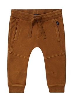 Noppies Spodnie dresowe &quot;Trooper&quot; w kolorze jasnobrązowym ze sklepu Limango Polska w kategorii Spodnie i półśpiochy - zdjęcie 169103197