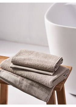 Sinsay - Ręcznik bawełniany - szary ze sklepu Sinsay w kategorii Ręczniki - zdjęcie 169104488