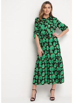 Zielono-Czarna Rozkloszowana Sukienka Maxi w Abstrakcyjne Kwiaty z Guzikami Przy Dekolcie Millara ze sklepu Born2be Odzież w kategorii Sukienki - zdjęcie 169106929