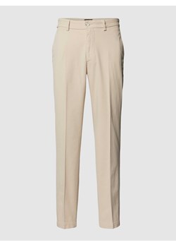 Chinosy z zakładkami w pasie model ‘Kaiton’ ze sklepu Peek&Cloppenburg  w kategorii Spodnie męskie - zdjęcie 169110709
