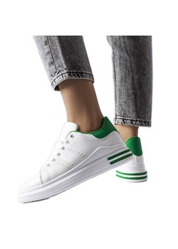 Białe sneakersy z zielonym akcentem Davisson ze sklepu ButyModne.pl w kategorii Buty sportowe damskie - zdjęcie 169122115
