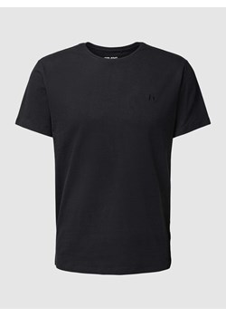 T-shirt z wyhaftowanym logo model ‘Dinton’ ze sklepu Peek&Cloppenburg  w kategorii T-shirty męskie - zdjęcie 169122927