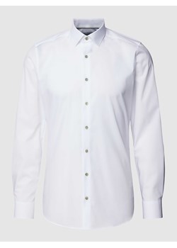 Koszula biznesowa o kroju body fit z kołnierzykiem typu kent  model ‘New York'’ ze sklepu Peek&Cloppenburg  w kategorii Koszule męskie - zdjęcie 169123165