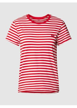 T-shirt z naszywką z logo ze sklepu Peek&Cloppenburg  w kategorii Bluzki damskie - zdjęcie 169165318