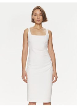 Hugo Sukienka koktajlowa Kanke 50511458 Biały Slim Fit ze sklepu MODIVO w kategorii Sukienki - zdjęcie 169181488