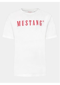 Mustang T-Shirt Austin 1014695 Biały Regular Fit ze sklepu MODIVO w kategorii T-shirty męskie - zdjęcie 169187106