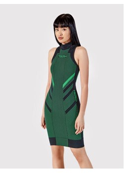 Togoshi Sukienka codzienna TG22-SUD011 Zielony Extra Slim Fit ze sklepu MODIVO w kategorii Sukienki - zdjęcie 169196289