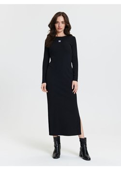 Sinsay - Sukienka midi dzianinowa - czarny ze sklepu Sinsay w kategorii Sukienki - zdjęcie 169199188