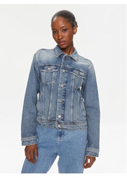 Tommy Jeans Kurtka jeansowa DW0DW16994 Niebieski Regular Fit ze sklepu MODIVO w kategorii Kurtki damskie - zdjęcie 169204805