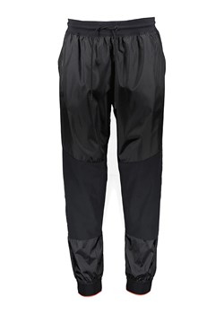 Under Armour Spodnie funkcyjne w kolorze czarnym ze sklepu Limango Polska w kategorii Spodnie męskie - zdjęcie 169208887