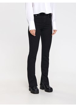 Sinsay - Jeansy flare mid waist - czarny ze sklepu Sinsay w kategorii Jeansy damskie - zdjęcie 169211956