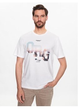 Jack&Jones T-Shirt Booster 12232997 Biały Standard Fit ze sklepu MODIVO w kategorii T-shirty męskie - zdjęcie 169232407