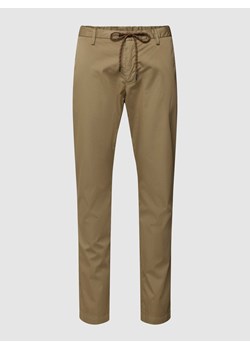 Spodnie materiałowe o kroju regular fit z tunelem model ‘JUMP’ ze sklepu Peek&Cloppenburg  w kategorii Spodnie męskie - zdjęcie 169237698