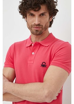 United Colors of Benetton polo bawełniane kolor różowy z aplikacją ze sklepu ANSWEAR.com w kategorii T-shirty męskie - zdjęcie 169242589