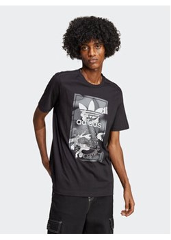 adidas T-Shirt Graphics Camo Tongue HR3531 Czarny Regular Fit ze sklepu MODIVO w kategorii T-shirty męskie - zdjęcie 169288635