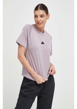 adidas t-shirt Z.N.E damski kolor różowy IP1553 ze sklepu ANSWEAR.com w kategorii Bluzki damskie - zdjęcie 169294049