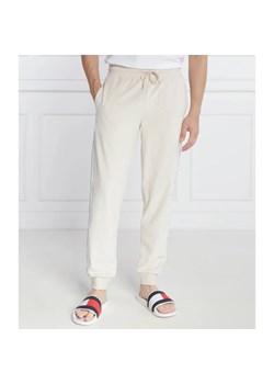 Tommy Hilfiger Spodnie dresowe | Regular Fit ze sklepu Gomez Fashion Store w kategorii Spodnie męskie - zdjęcie 169298479