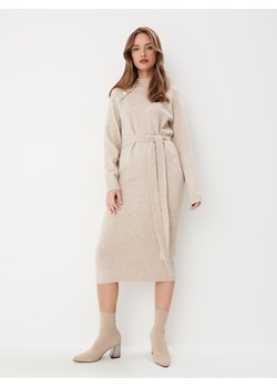 Mohito - Kremowa swetrowa sukienka midi - kremowy ze sklepu Mohito w kategorii Sukienki - zdjęcie 169314568