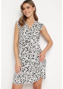 Biało-Czarna Wiskozowa Sukienka Mini na Ramiączkach z Kwiatowym Wzorem Gwalen ze sklepu Born2be Odzież w kategorii Sukienki - zdjęcie 169323129