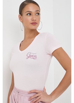 Guess t-shirt HADED GLITTERY damski kolor różowy W4RI55 J1314 ze sklepu ANSWEAR.com w kategorii Bluzki damskie - zdjęcie 169324989