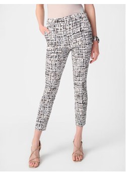 Joseph Ribkoff Spodnie materiałowe 241189 Beżowy Slim Fit ze sklepu MODIVO w kategorii Spodnie damskie - zdjęcie 169341267