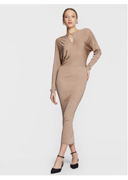 Calvin Klein Sukienka dzianinowa K20K205112 Beżowy Slim Fit ze sklepu MODIVO w kategorii Sukienki - zdjęcie 169342156