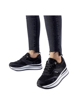 Czarne sneakersy na platformie Nutter ze sklepu ButyModne.pl w kategorii Buty sportowe damskie - zdjęcie 169368325