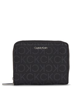 Mały Portfel Damski Calvin Klein Ck Must Md Z/A Wallet_Epi Mono K60K611932 Black Epi Mono 0GJ ze sklepu eobuwie.pl w kategorii Portfele damskie - zdjęcie 169369046