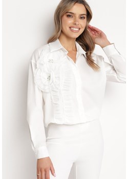 Biała Koszula Ozdobiona Falbankami Kwiatami i Perłami Miralith ze sklepu Born2be Odzież w kategorii Koszule damskie - zdjęcie 169391636