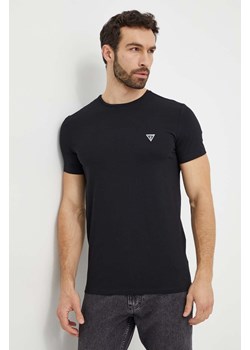 Guess t-shirt CALEB męski kolor czarny gładki U97M00 KCD31 ze sklepu ANSWEAR.com w kategorii T-shirty męskie - zdjęcie 169396516